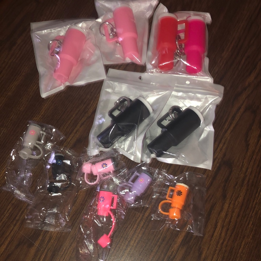 Show Giveaway lot  12 pieces NEW
I use for Stanley cup 
NO STANLEY INCLUDED